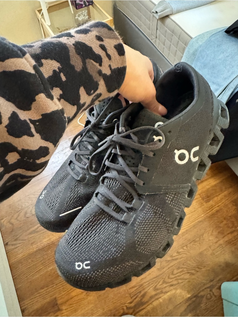 On Running Women’s Black Athletic Running Shoes